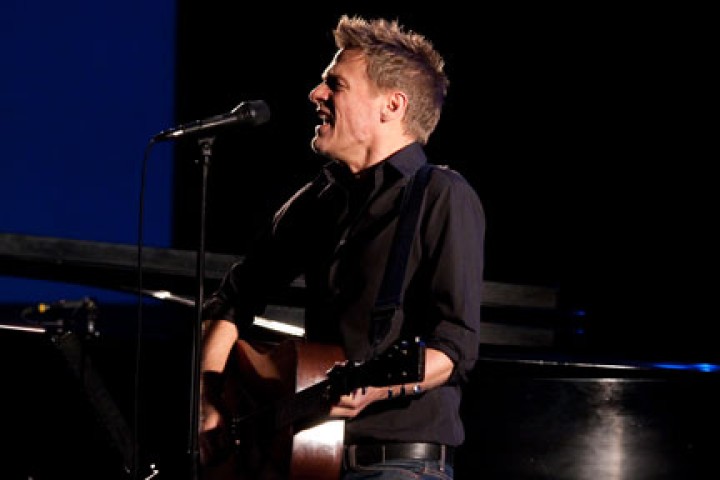 Bryan Adams